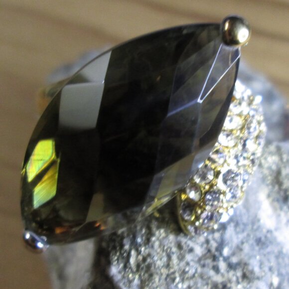 Large Marquise cut Smoky Brown CZ Cocktail ring with Pavé detail - Picture 2 of 11